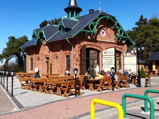 Apartament Z Panoramicznym Widokiem Na Morze Blisko Plazy I Centrum Pl Eng De Miedzyzdroje Εξωτερικό φωτογραφία